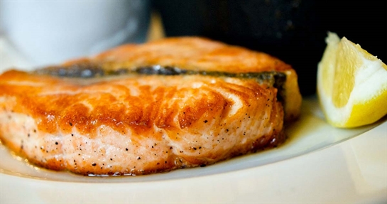 Piatto di pesce per dieta iperproteica Piatto di pesce per dieta iperproteica